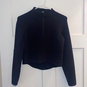 Black lululemon half zip size 2